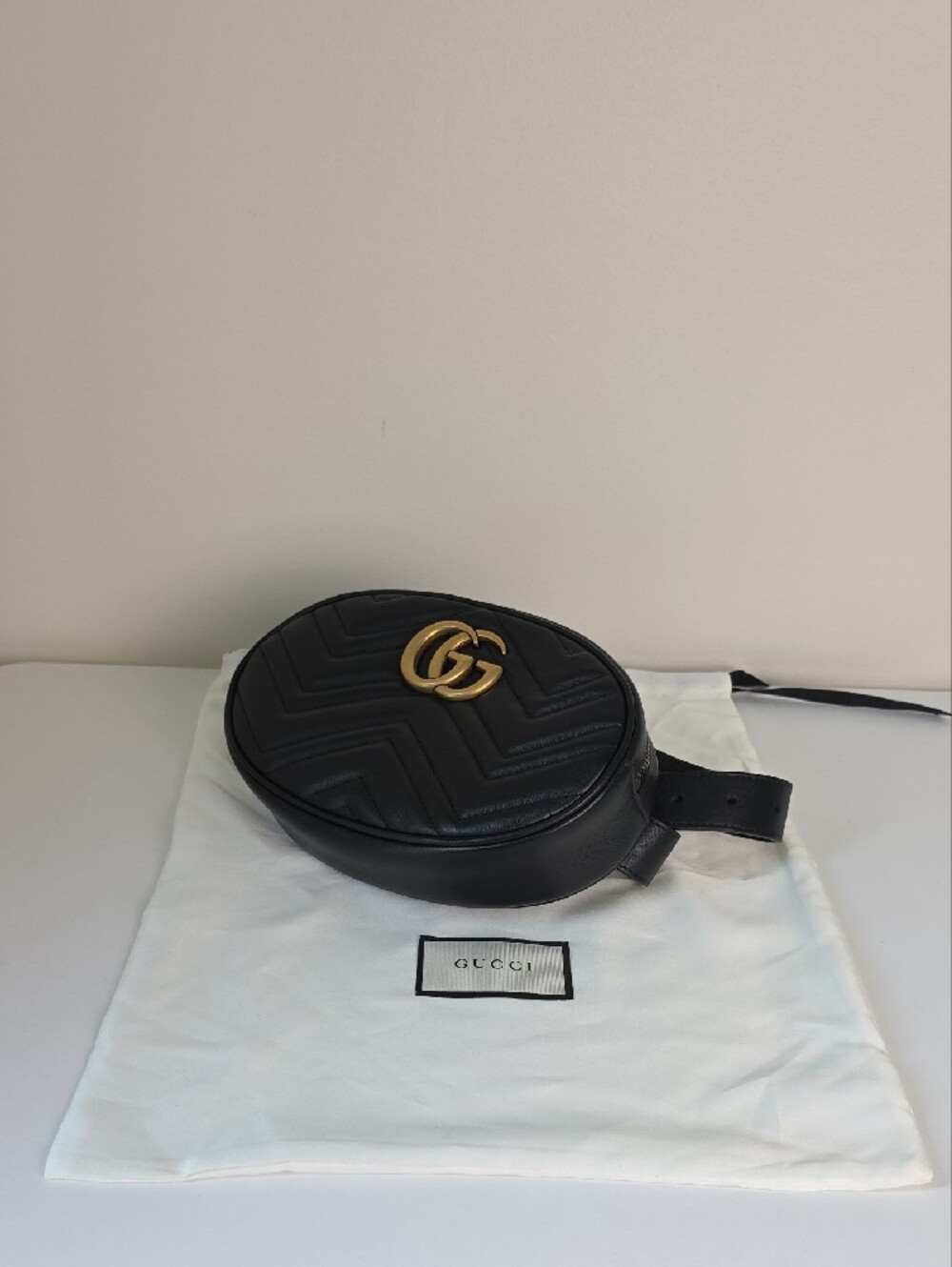 Gucci Marmont Quilted Leather Oval Belt Bag with Gold GG. 491294. NWT - Picture 13 of 15